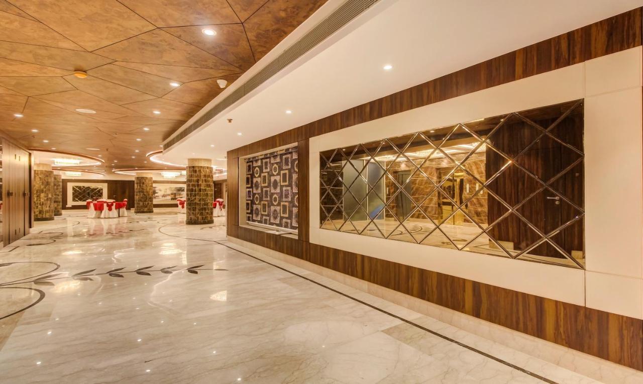 Hotel Treebo Premium Tahoora International Kalkuta Zewnętrze zdjęcie