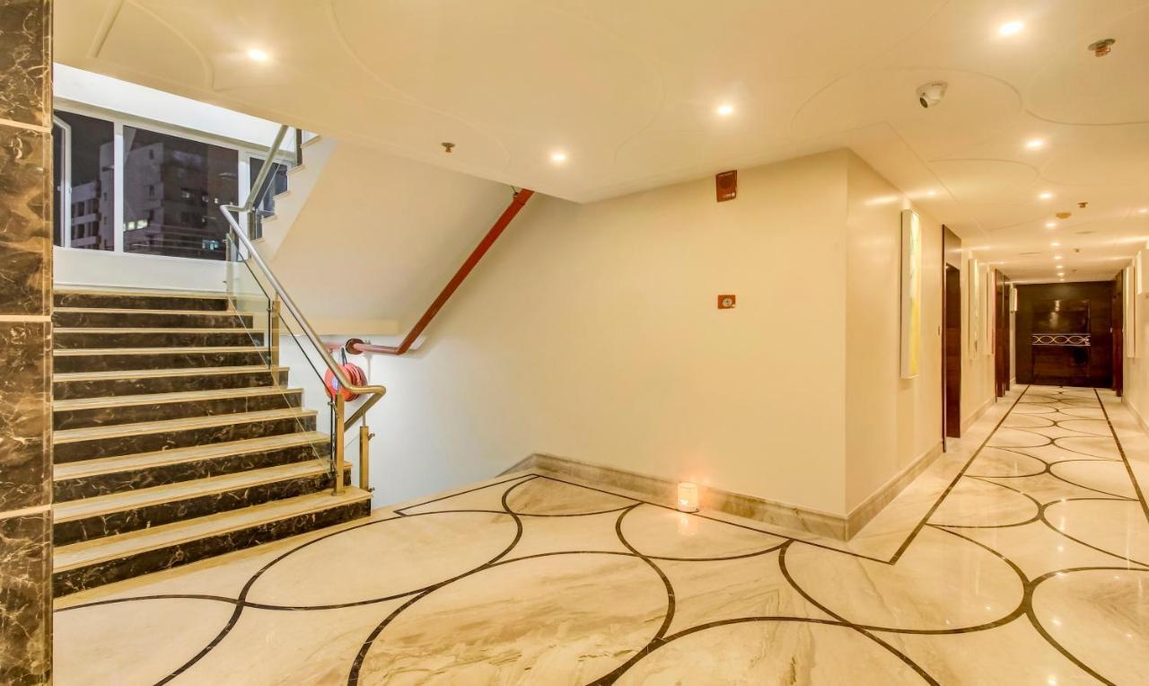 Hotel Treebo Premium Tahoora International Kalkuta Zewnętrze zdjęcie
